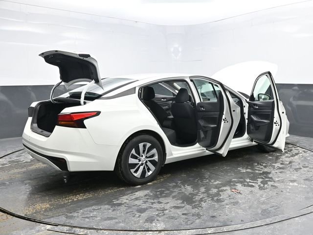 Used 2021 Nissan Altima 2.5 S FWD image 43