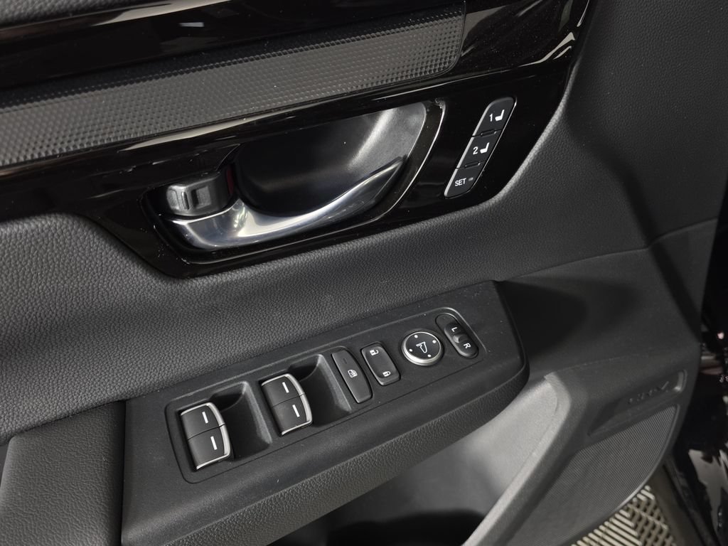 Used 2026 Honda CR-V Sport Touring image 22