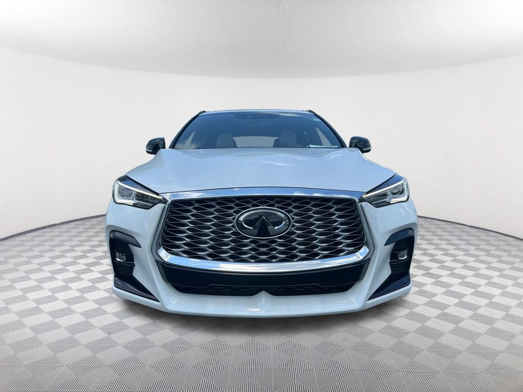 Certified 2025 INFINITI QX55 Luxe w/ Cargo Package AWD/4WD image 4