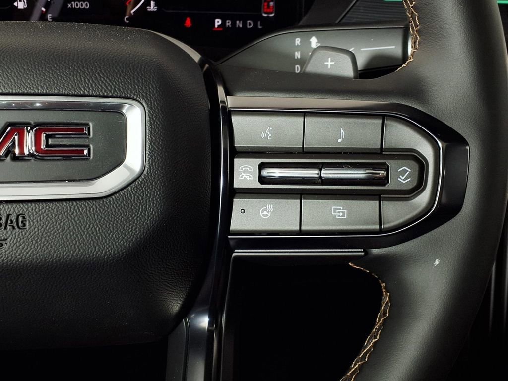 New 2026 GMC Acadia AT4 w/ Luxury Package AWD/4WD image 54