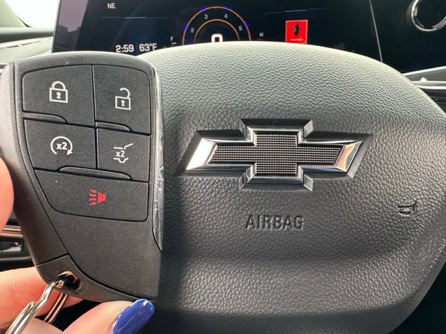 Used 2024 Chevrolet Traverse RS image 59