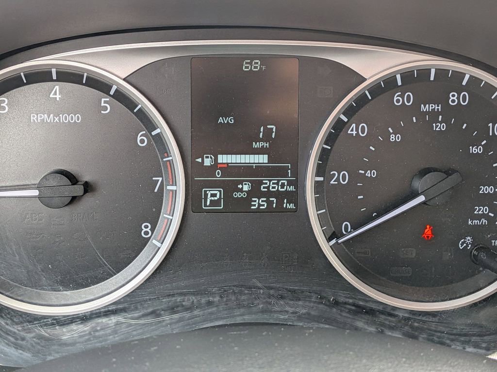 Used 2025 Nissan Kicks Play S FWD image 12