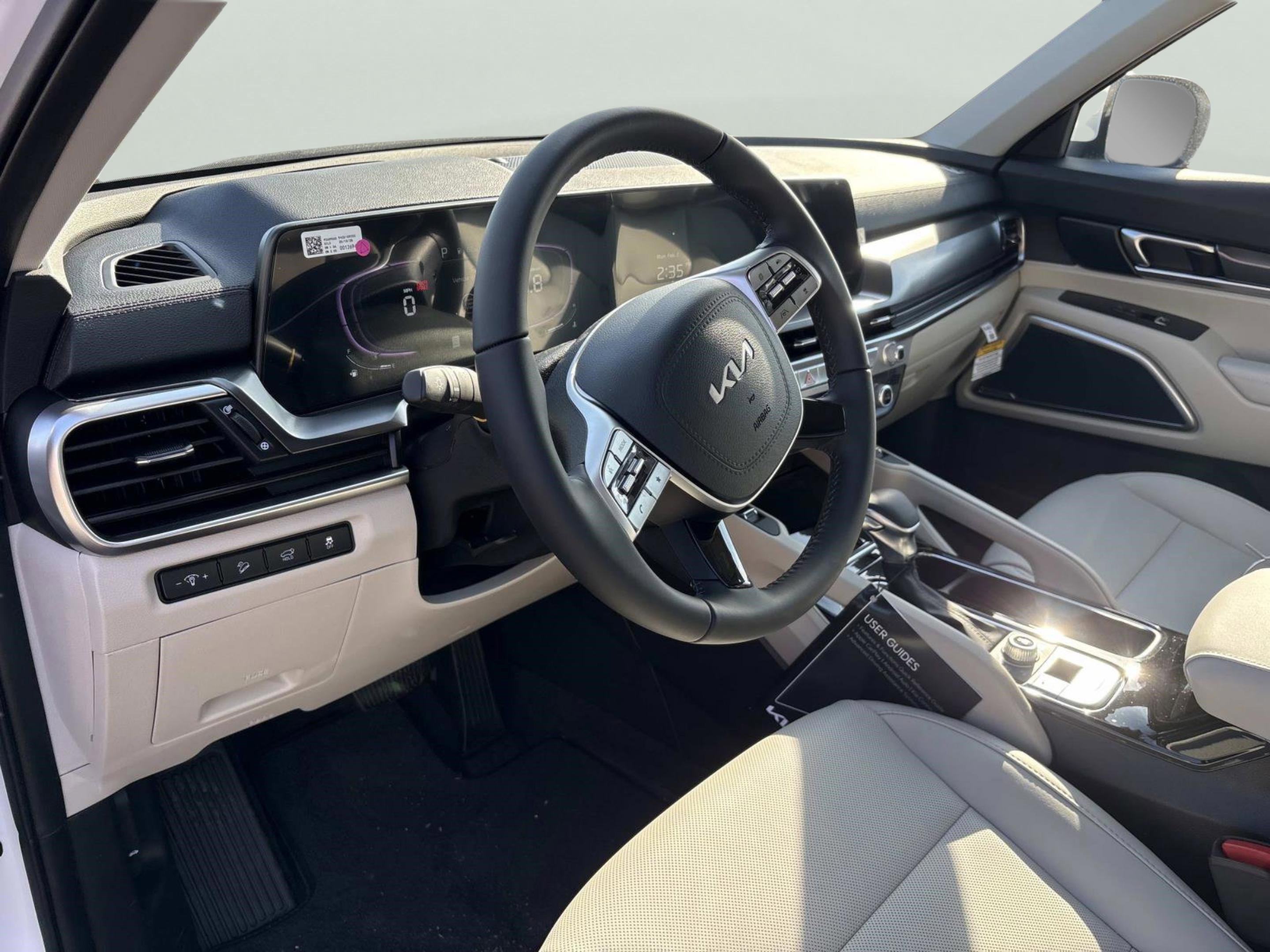 New 2025 Kia Telluride S image 21