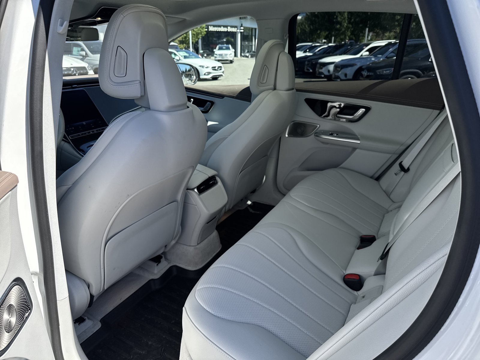 Used 2023 Mercedes-Benz EQE 350+ 4MATIC SUV image 15