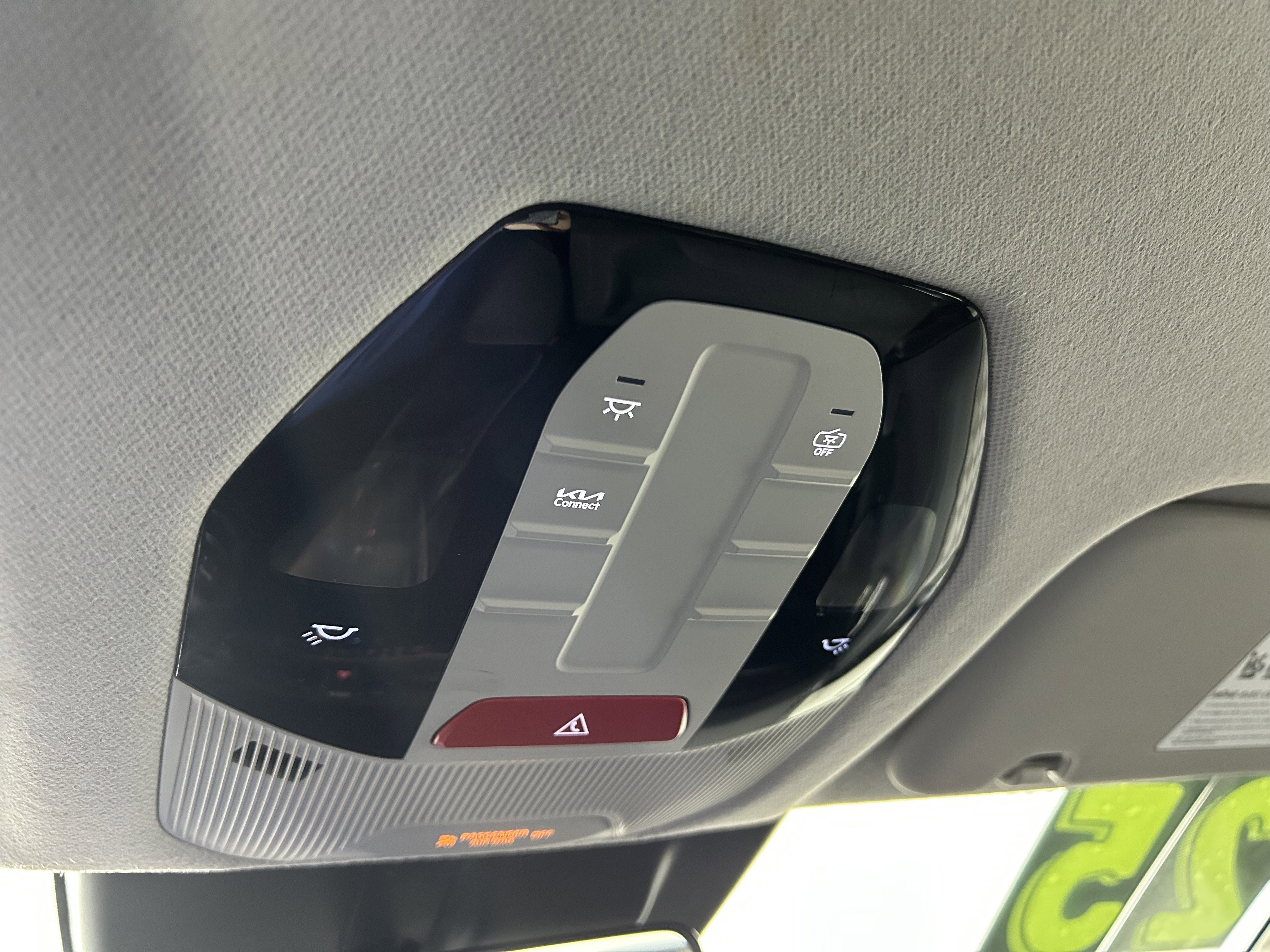 Certified 2025 Kia K4 LXS image 25