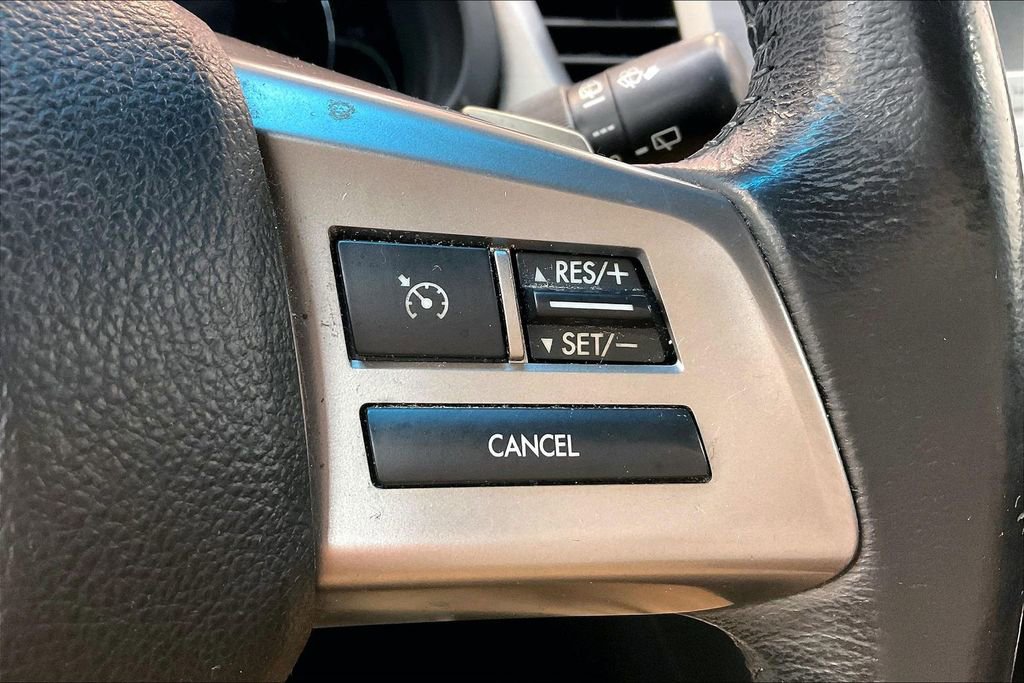 Used 2014 Subaru Outback 2.5i Limited AWD/4WD image 14
