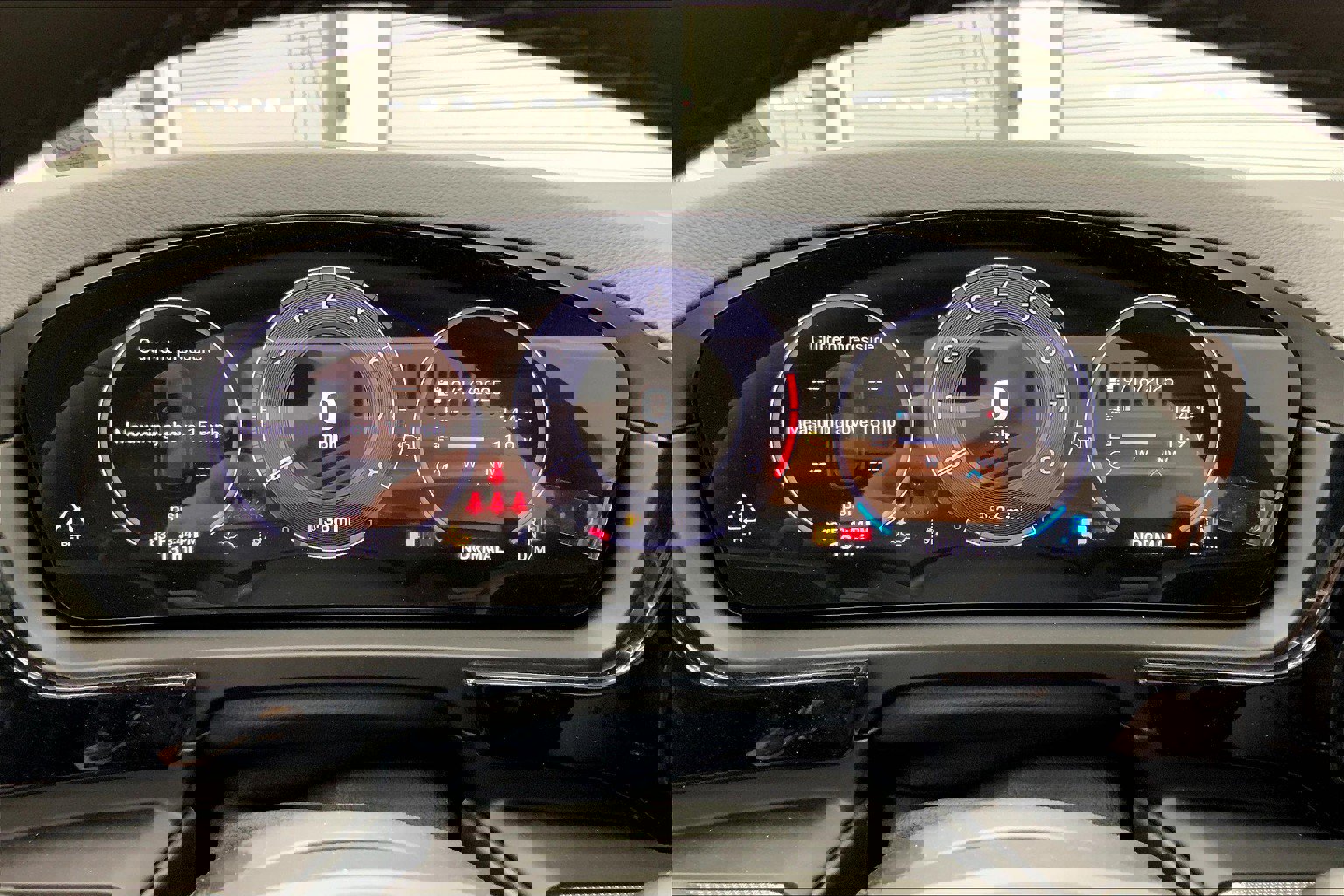 New 2025 Porsche Cayenne image 14