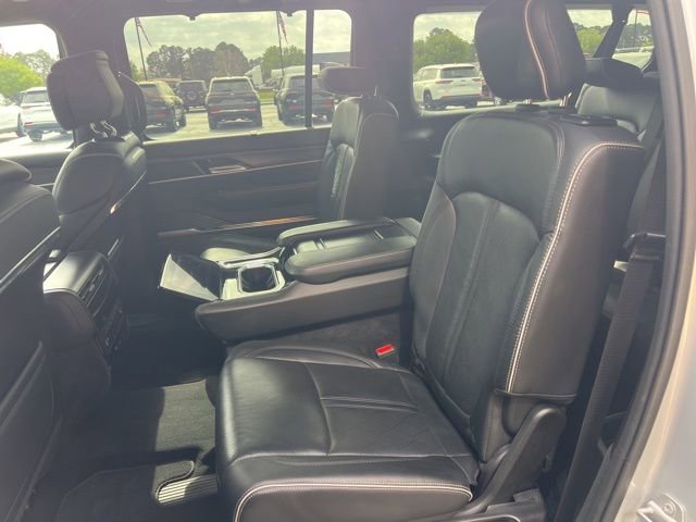 Used 2024 Jeep Grand Wagoneer L Series II w/ Quick Order Packagew 28T AWD/4WD image 19