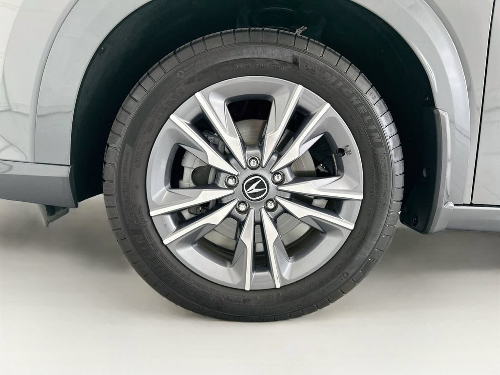 Used 2025 Acura ADX AWD image 28
