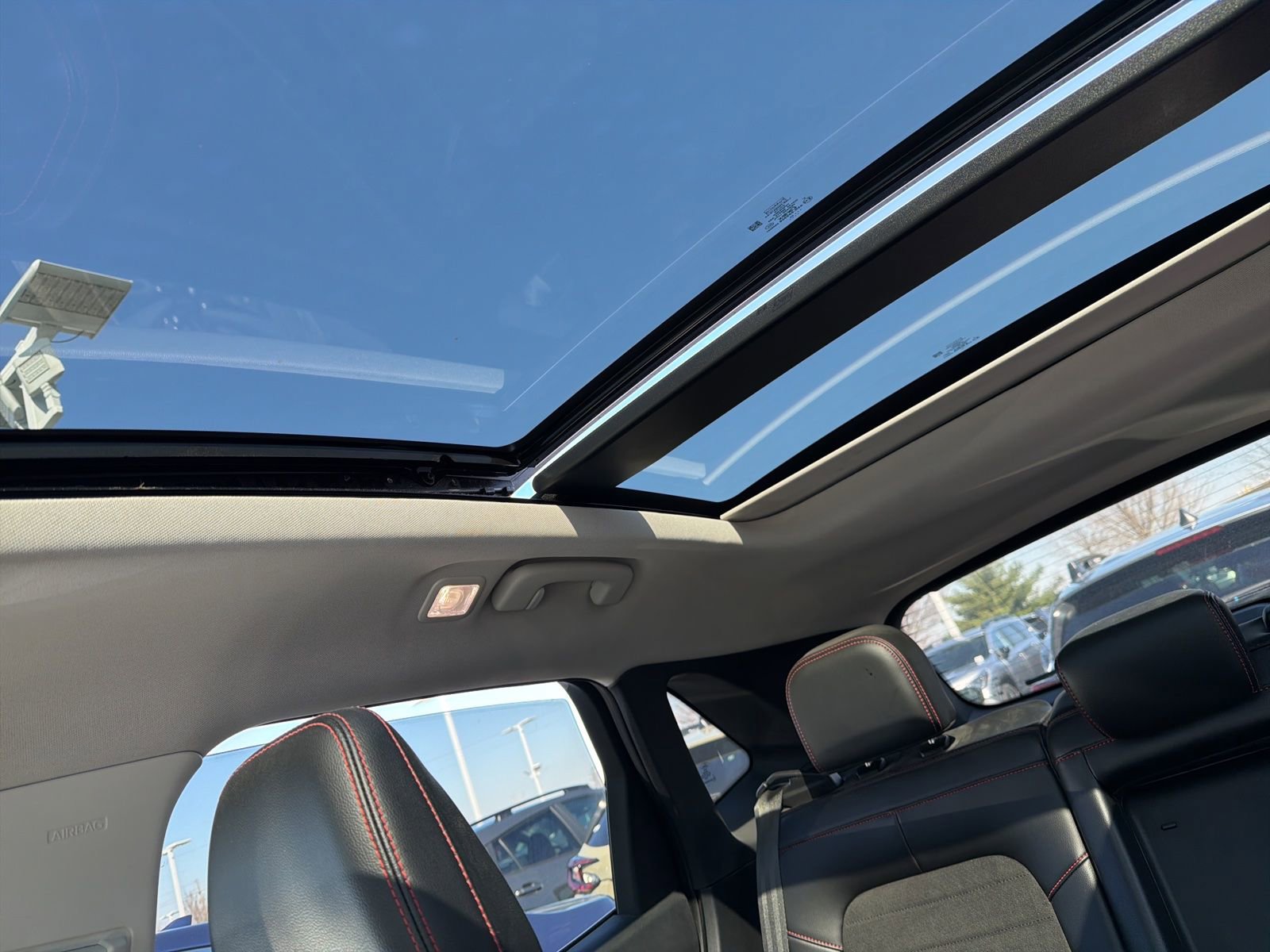 Used 2022 Ford Escape SEL w/ SEL Stealth AWD Package image 18