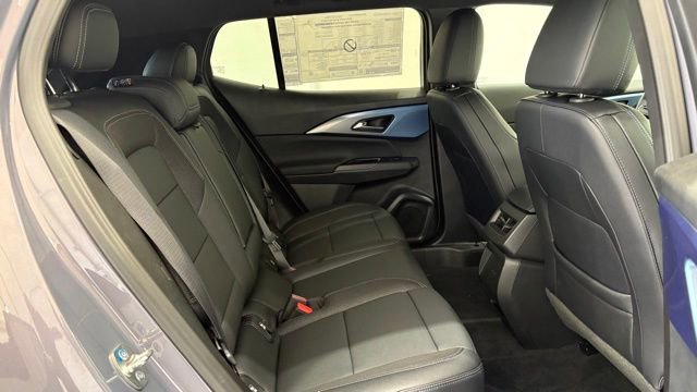 New 2026 Chevrolet Equinox EV LT FWD image 24