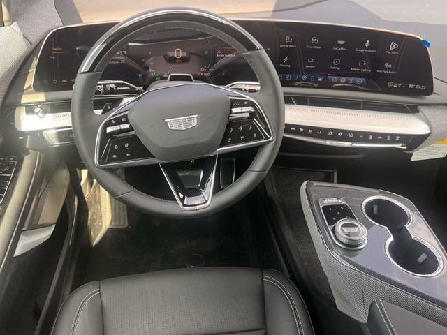 New 2027 Cadillac Optiq Premium Luxury AWD/4WD image 10