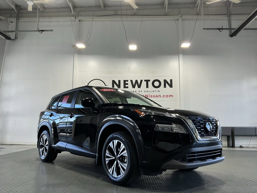 Used 2023 Nissan Rogue SV image 32