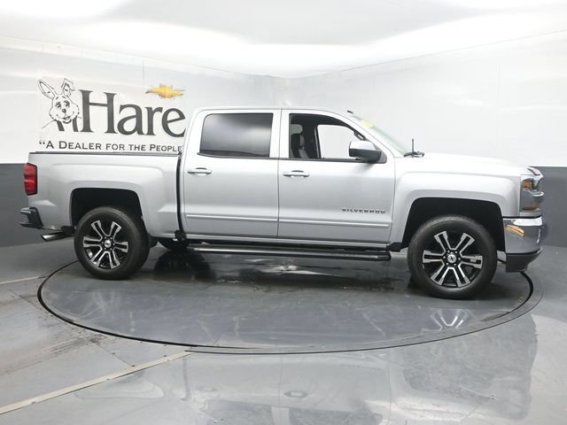 Used 2017 Chevrolet Silverado 1500 LT w/ All Star Edition AWD/4WD image 49