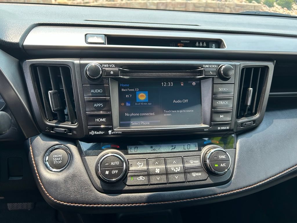 Used 2017 Toyota RAV4 SE w/ Power Extra Value Package AWD/4WD image 17