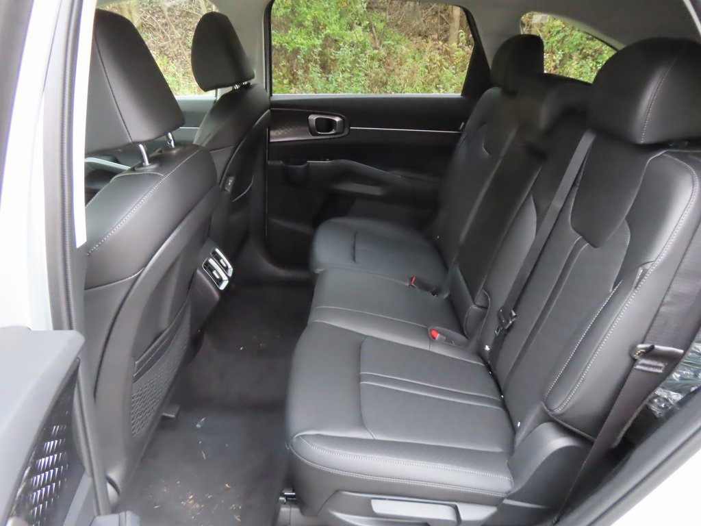 New 2026 Kia Sorento EX image 23