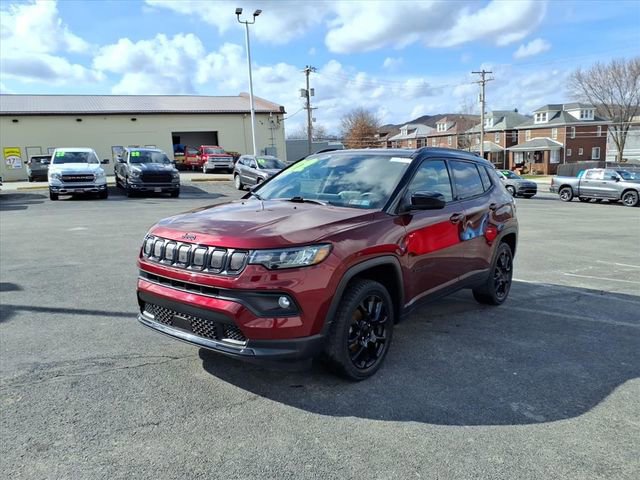 Certified 2022 Jeep Compass Altitude w/ Convenience Group image 3
