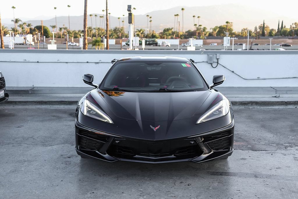 Used 2020 Chevrolet Corvette Stingray Preferred Cpe w/ 2LT Preferred Equipment Group RWD image 3