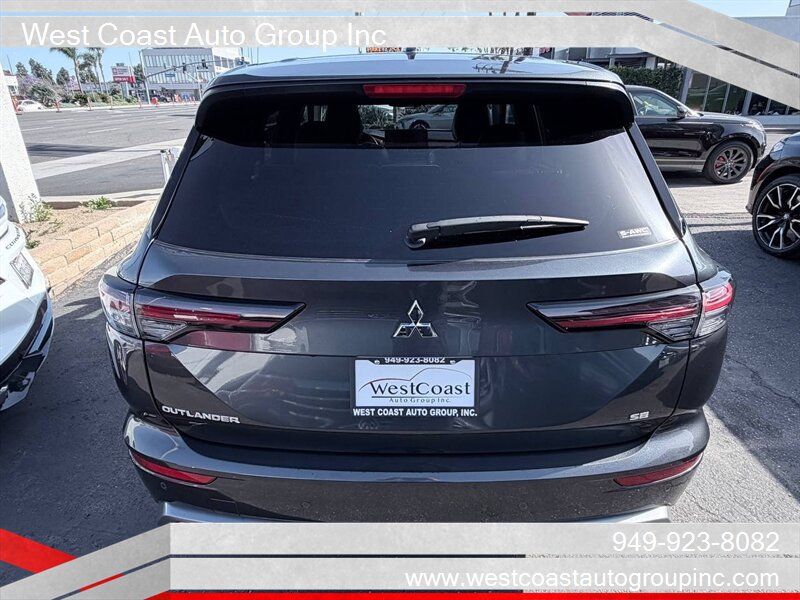 Used 2025 Mitsubishi Outlander SE AWD/4WD image 22