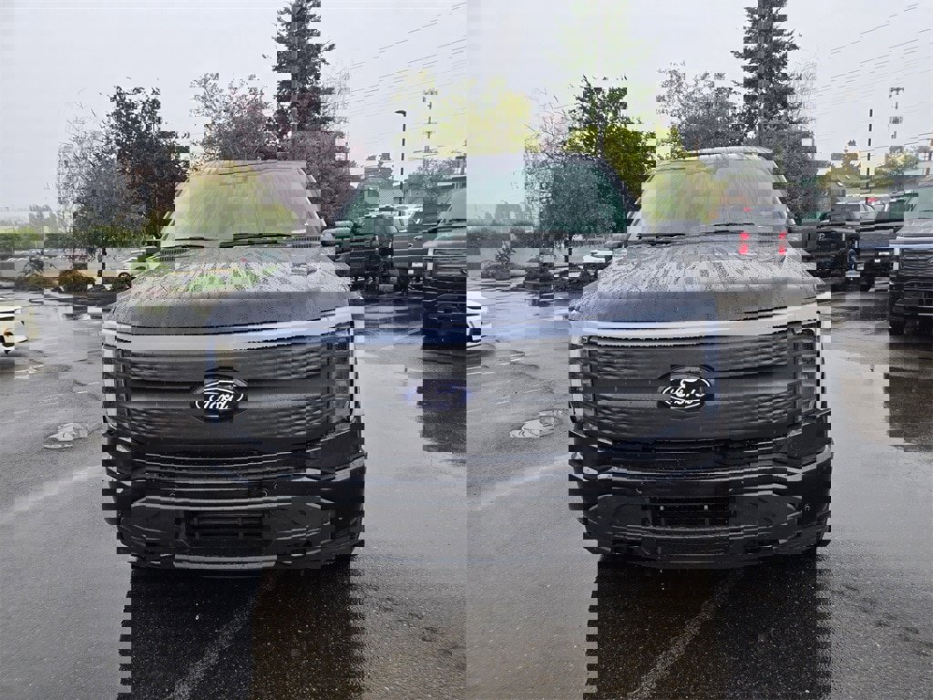 New 2025 Ford F150 Lightning Flash image 2