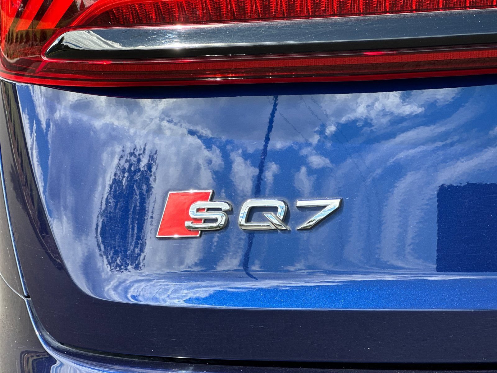 Used 2024 Audi SQ7 Prestige AWD/4WD image 34