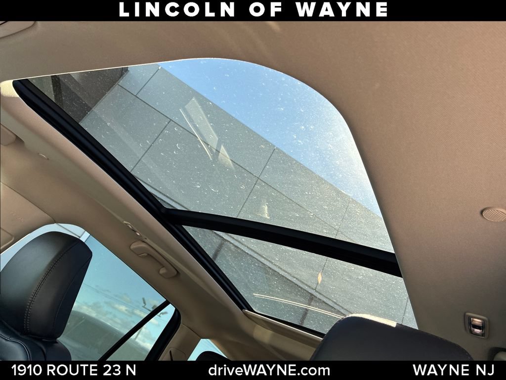 Certified 2023 Lincoln Aviator Reserve AWD/4WD image 15