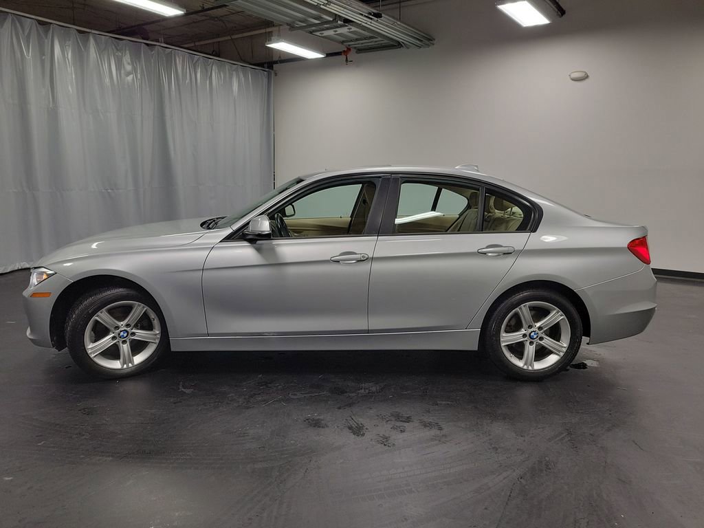 Used 2015 BMW 328i xDrive Sedan w/ Premium Package image 6