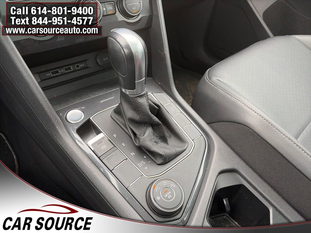 Used 2019 Volkswagen Tiguan SE w/ Panoramic Sunroof Package image 22