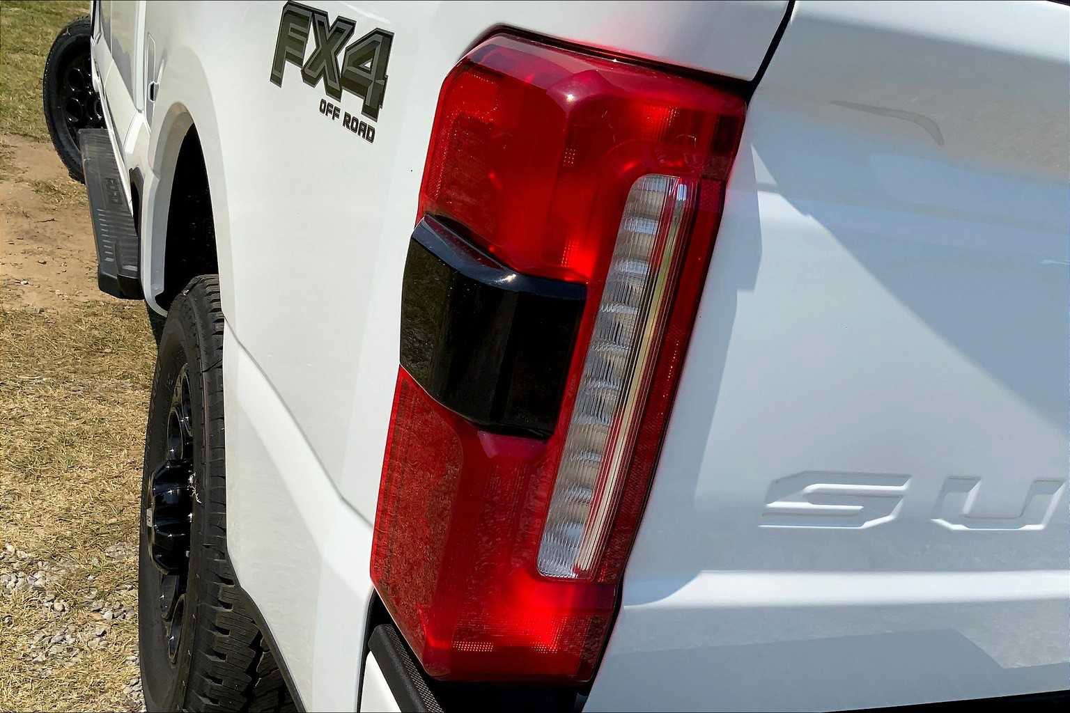 New 2025 Ford F350 Lariat w/ Lariat Ultimate Package image 14