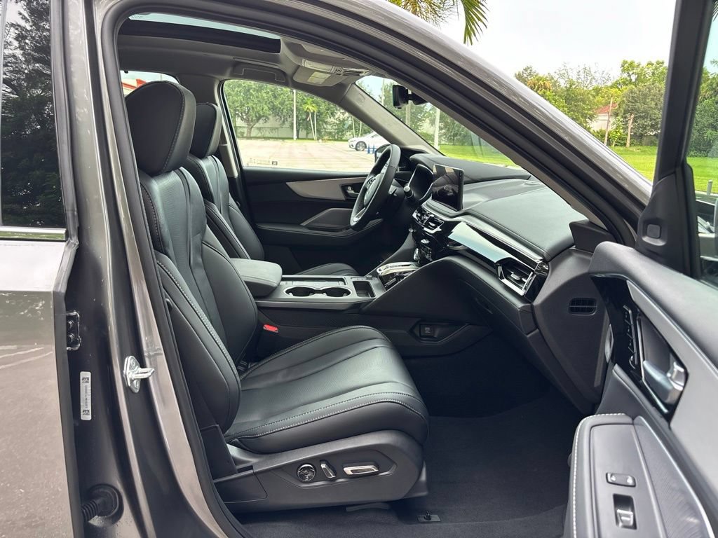 New 2026 Acura MDX w/ Technology Package FWD image 12
