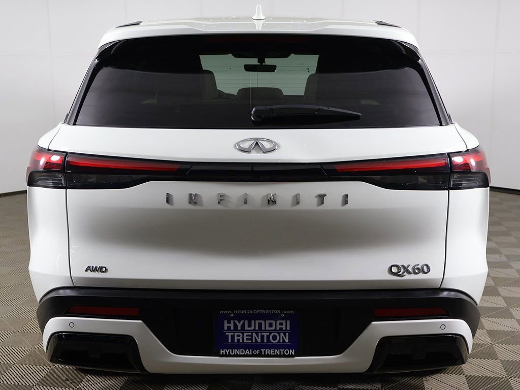Used 2023 INFINITI QX60 Pure image 13