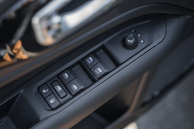 New 2026 Jeep Compass Latitude AWD/4WD image 43