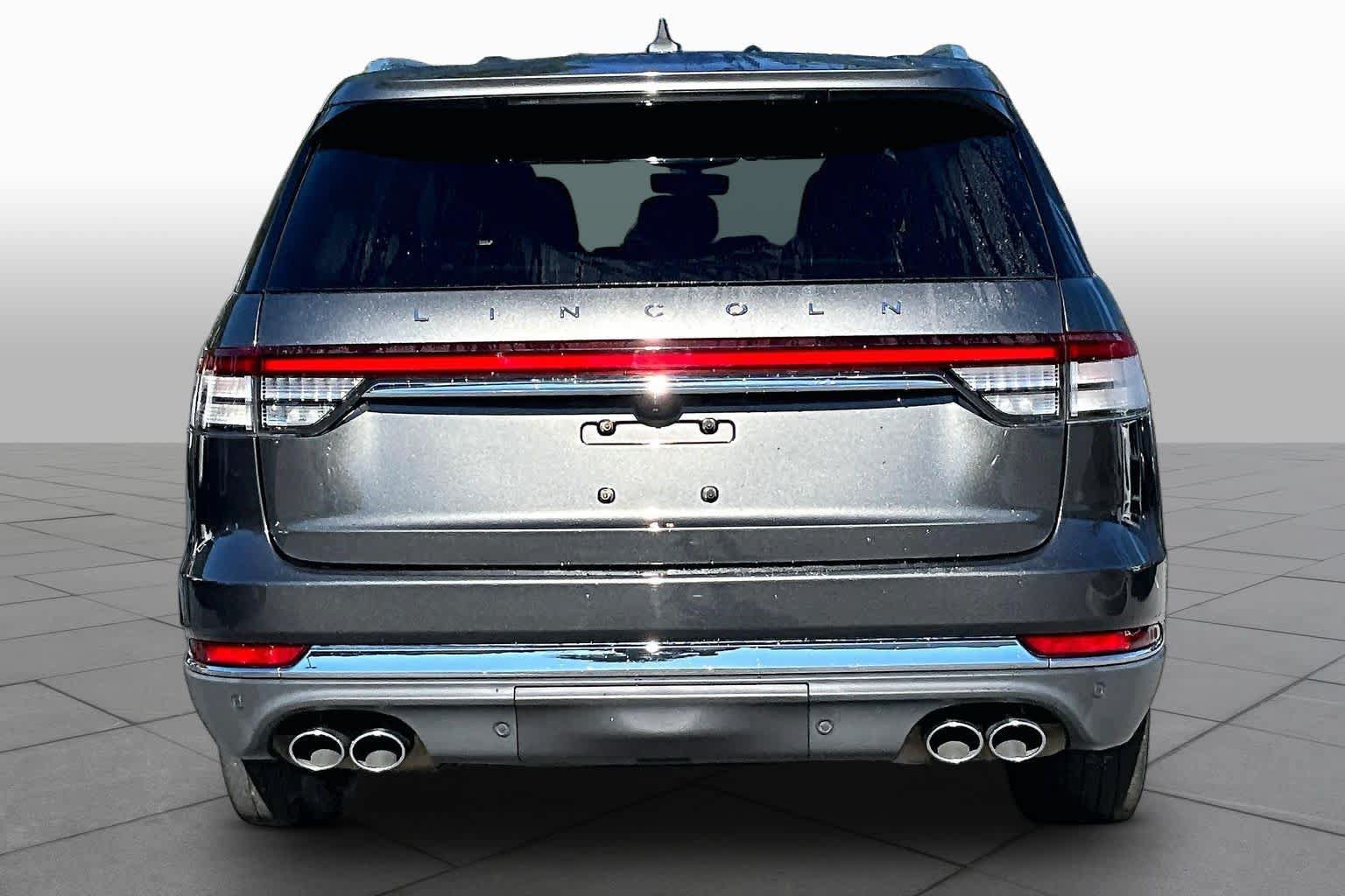 Used 2020 Lincoln Aviator Reserve w/ Equipment Group 201A AWD/4WD image 5