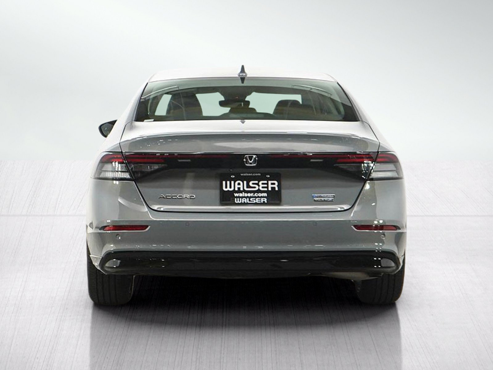 Used 2025 Honda Accord Touring image 4
