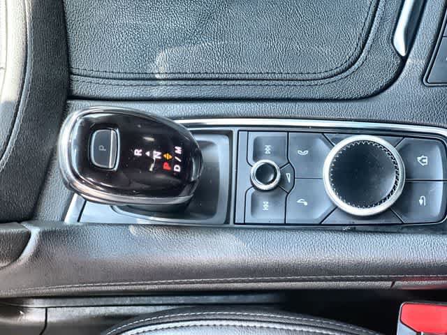 Used 2023 Cadillac XT6 Luxury FWD image 16