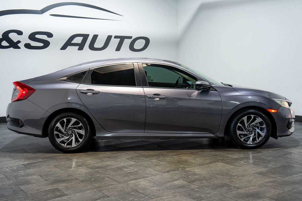 Used 2016 Honda Civic EX image 20