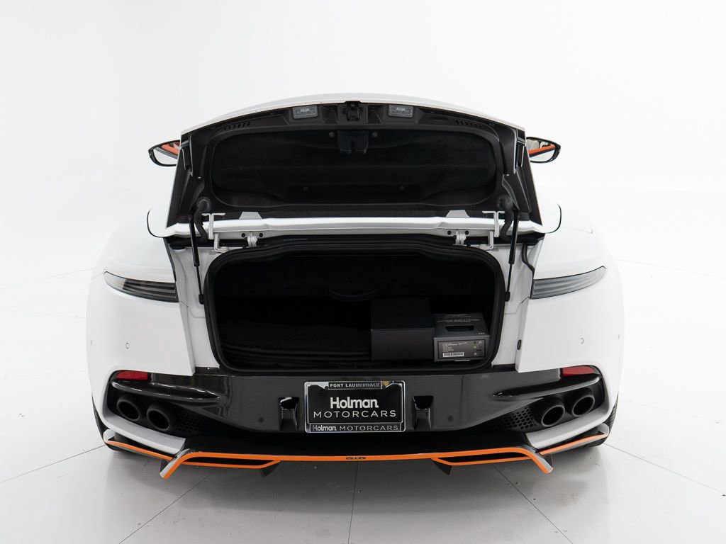 Used 2023 Aston Martin DBS Superleggera Volante image 48