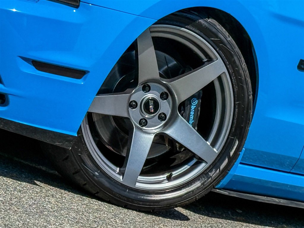 Used 2013 Ford Mustang GT RWD image 5