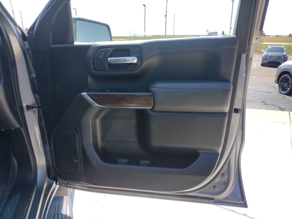 Used 2022 GMC Sierra 1500 SLT image 28