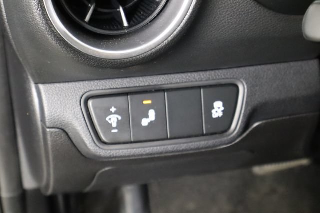 Used 2023 Kia Forte LXS w/ LXS Technology Package FWD image 20