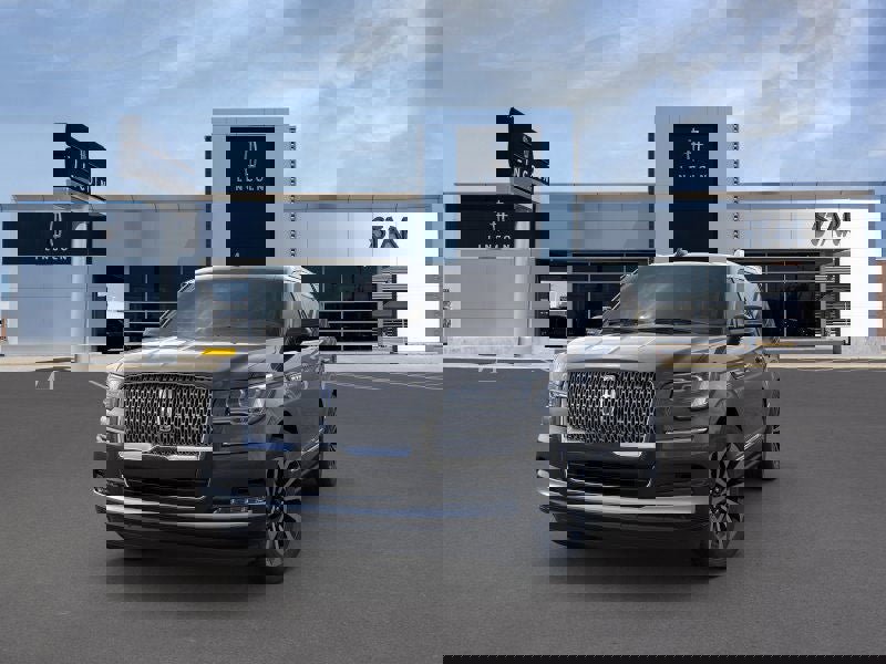 New 2022 Lincoln Navigator Reserve image 2