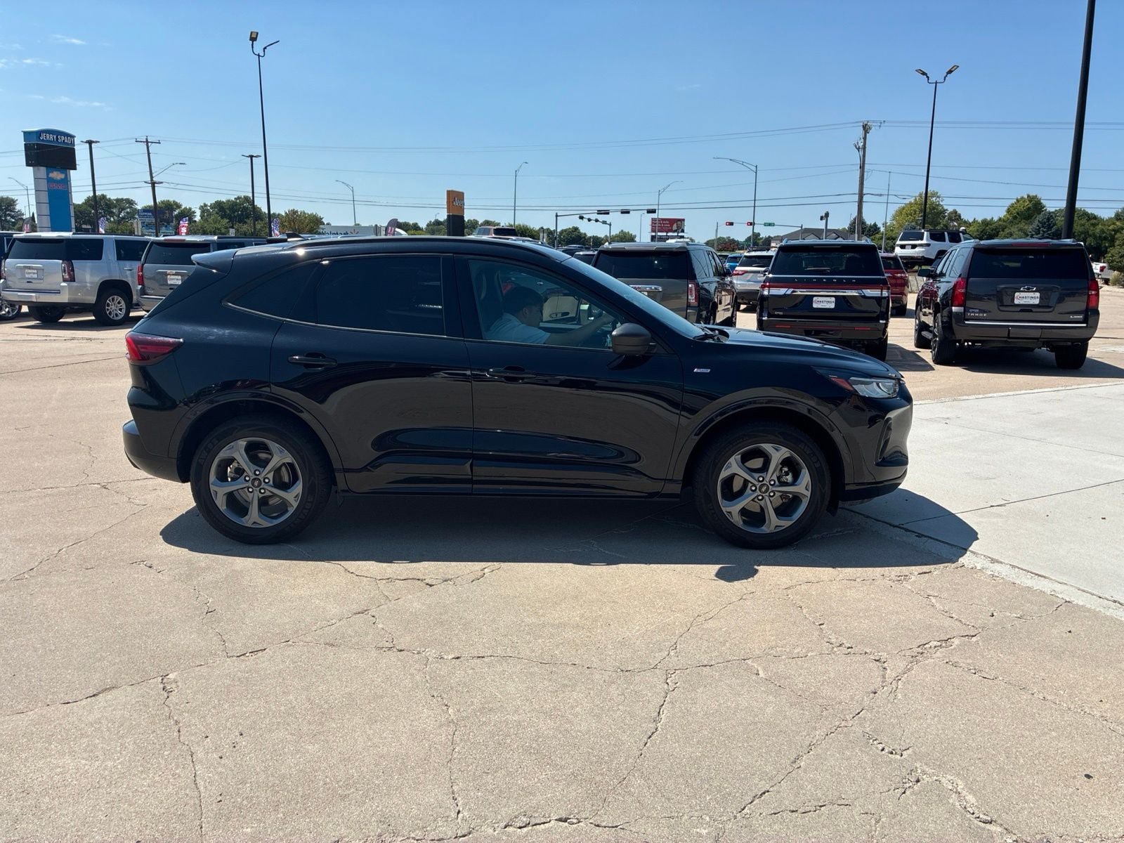 Used 2024 Ford Escape ST-Line AWD/4WD image 8