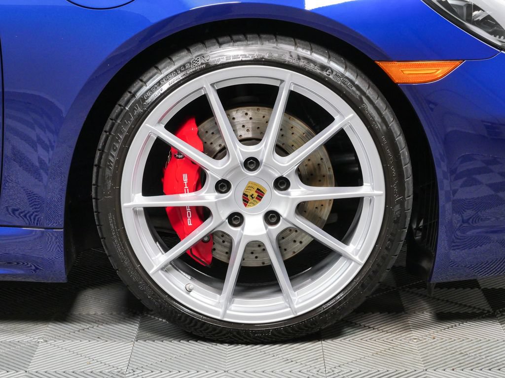 Certified 2025 Porsche 718 Cayman GTS RWD image 28