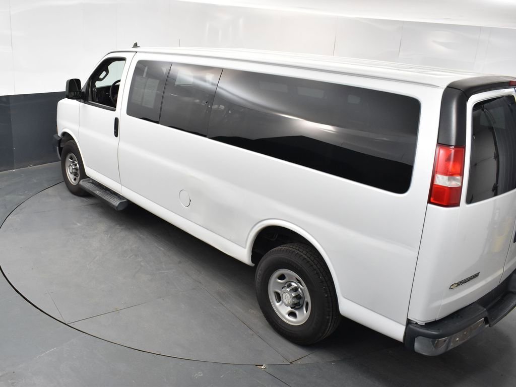 Used 2019 Chevrolet Express 3500 LT w/ LT Preferred Equipment Group image 30