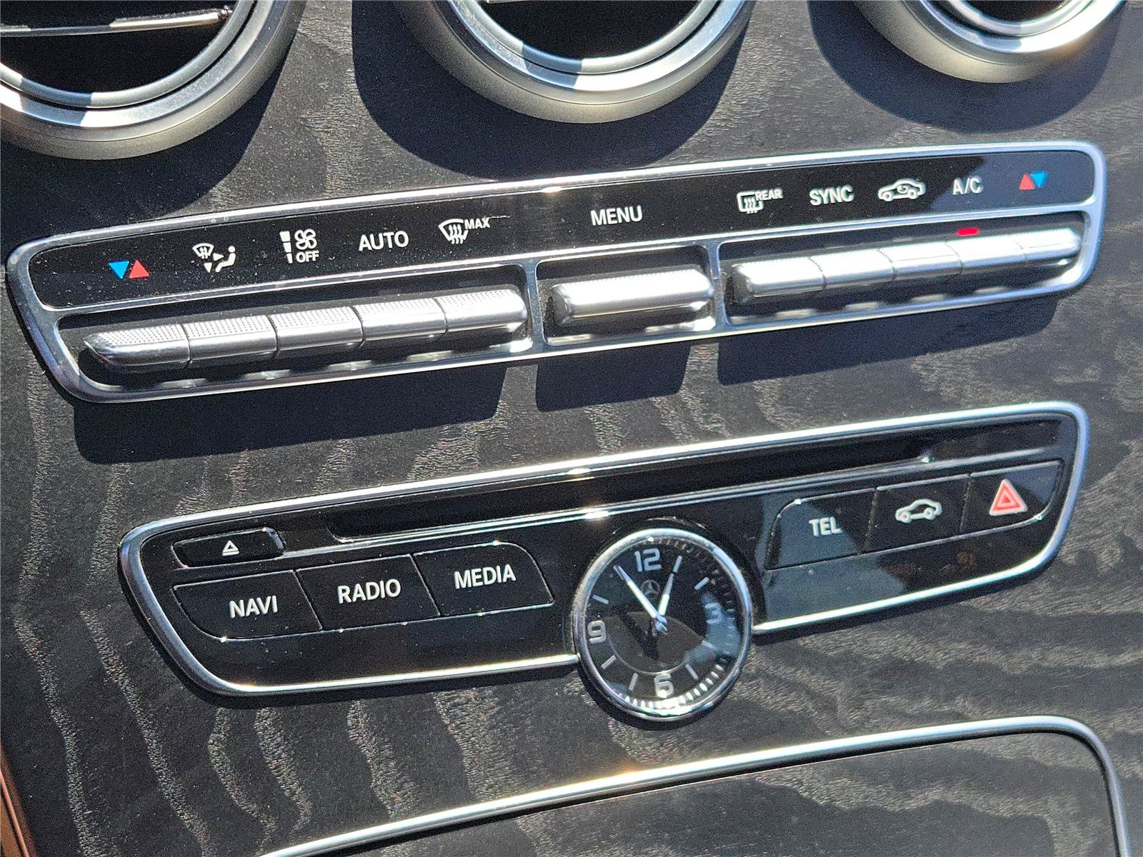 Used 2016 Mercedes-Benz C 300 4MATIC Sedan image 30