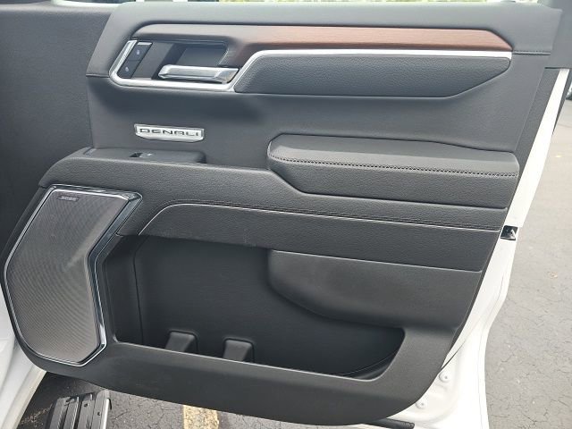 Used 2024 GMC Sierra 1500 Denali w/ Denali Reserve Package image 11