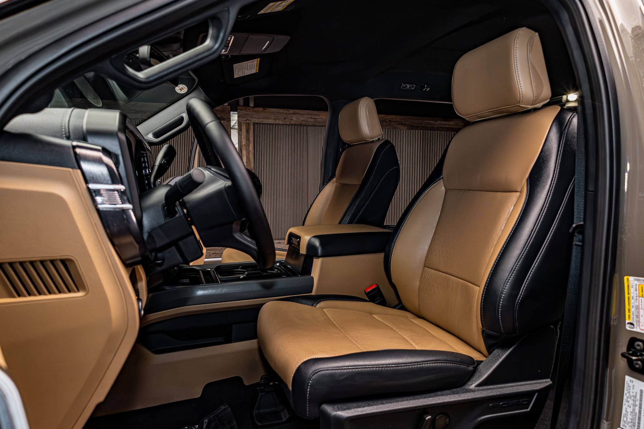 Used 2026 Ford F350 Lariat image 22