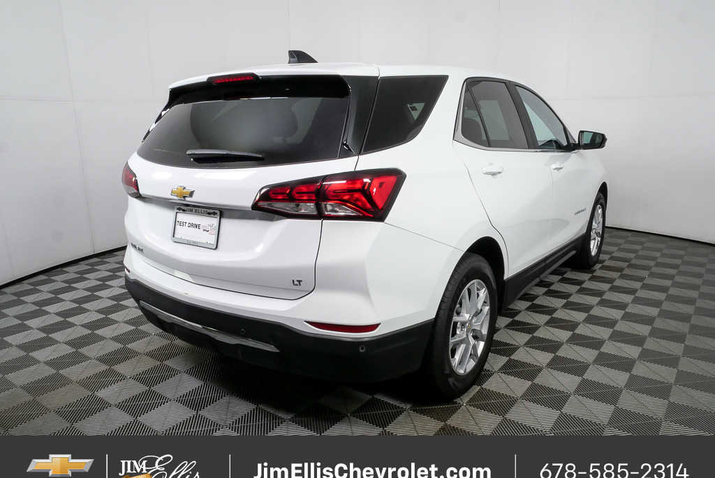Certified 2024 Chevrolet Equinox LT image 3