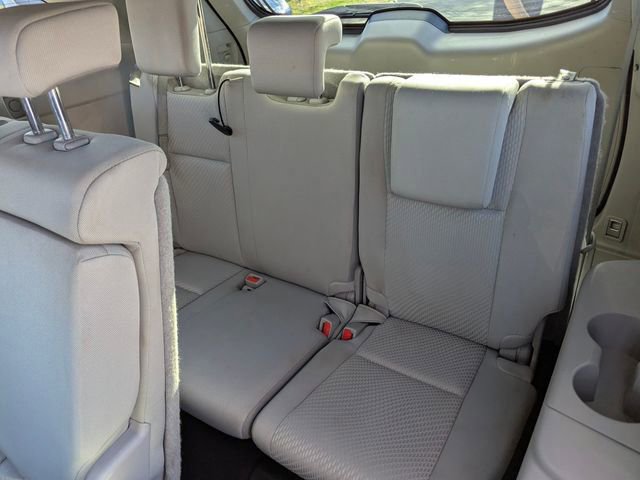 Used 2019 Toyota Highlander LE image 18