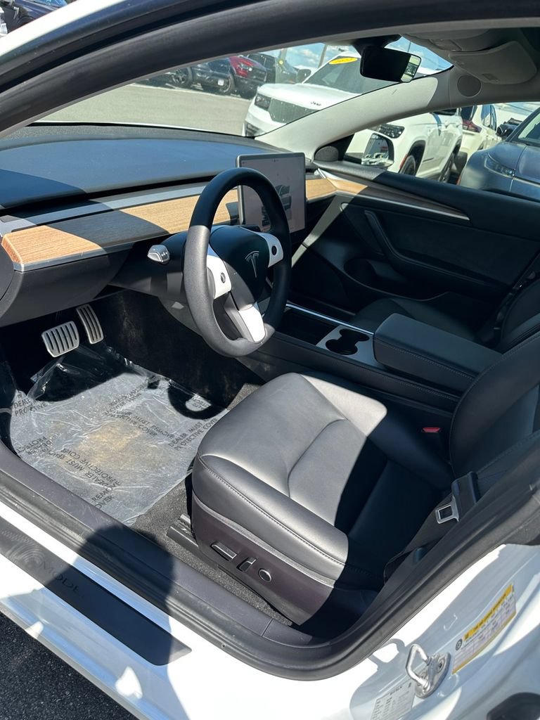 Used 2022 Tesla Model 3 Performance AWD/4WD image 10